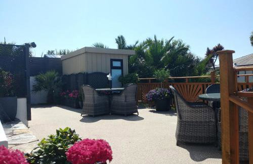 Meadow View Apartments are 2 and 3 bedroomed with private parking - Foto 64