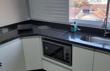 Apartamento na Praia da Enseada, 100 mt praia - Foto 10