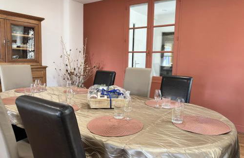 Grand Gîte Vivonne 8 personnes, Terrasse, Confort, babyfoot - Foto 5