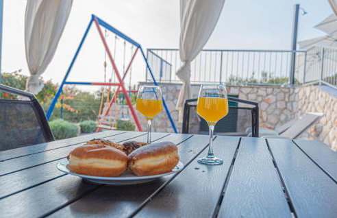 Four-Bedroom Holiday Home In Primosten - Foto 17