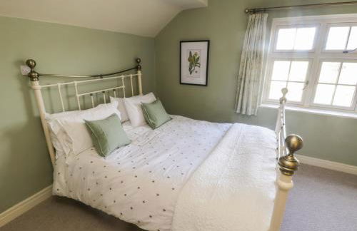 Bute Cottage - Photo 23