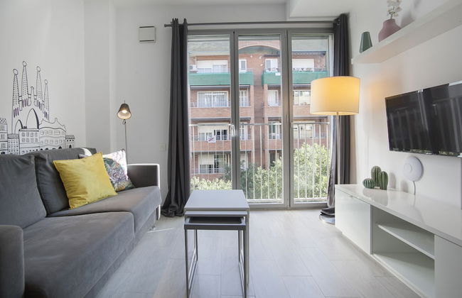 BBarcelona Gaudi Flats - Photo 40