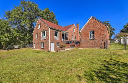 Convenient Jacksonville Home with Yard and Patio! - Foto 36