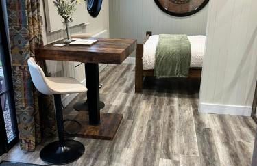 Ye Old Lambing Lodge - Spring Paddock - Photo 6