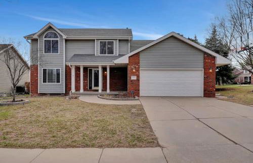 Massive 6 bedroom in a great area - Foto 32