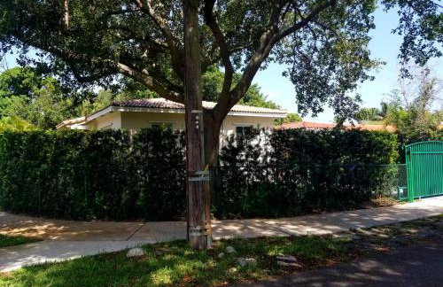 FAMILY Guayabita's House - Photo 9