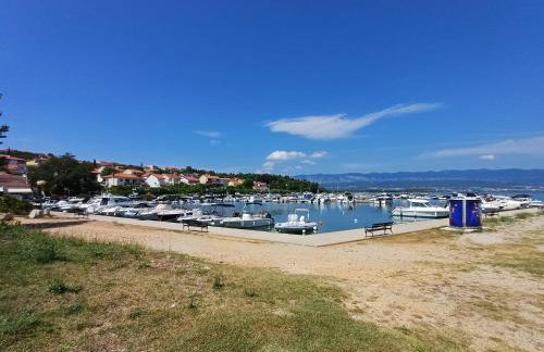 16 Čižići - Photo 36