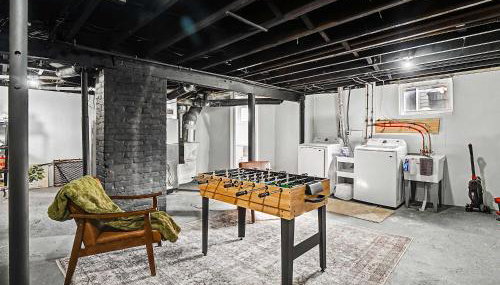 Newly Renovated and Designed Near Downtown - Foto 5