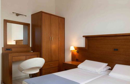 Giorgi's Blue Apartments - Photo 4