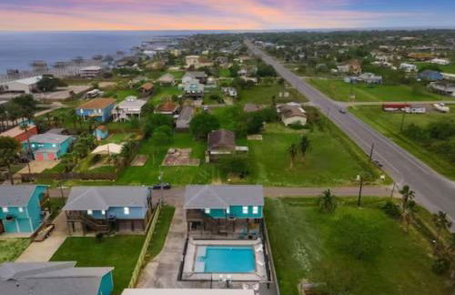 Gorgeous Home with Huge Private Pool and Game Room - Foto 79