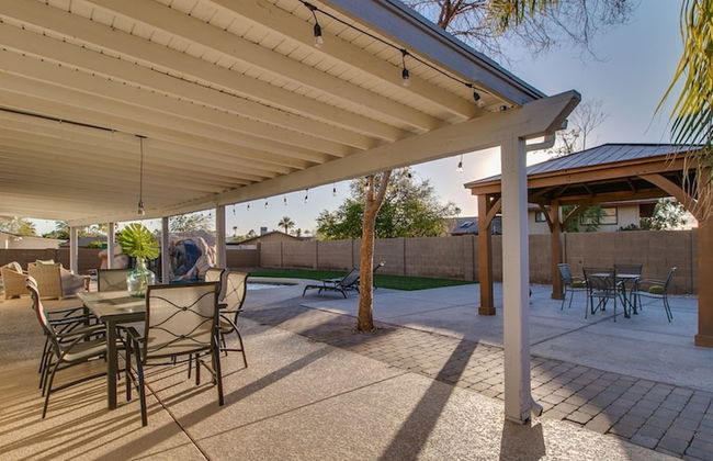 Relaxing 4 Bdrm Retreat in the Heart of Scottsdale - Foto 39