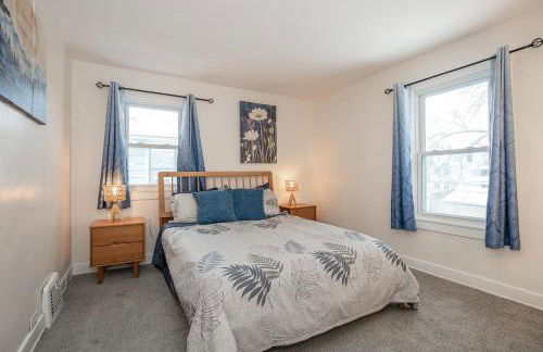 Charming Renovated Home in Lakewood - Foto 33