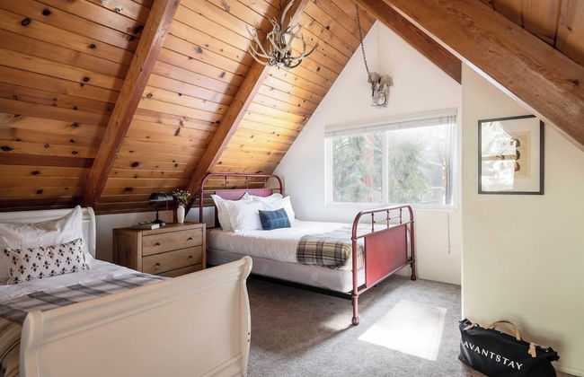 Hartwood by Avantstay Cozy Big Bear Abode w/ Spacious Deck & Stone Fireplace - Foto 19