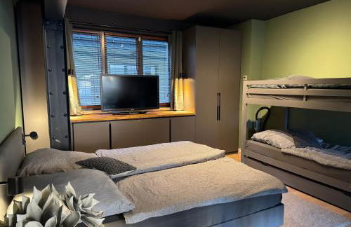 LOFT BW29 Zentrum - Freizeit & Arbeit - 5 Personen - WIFI - Foto 4