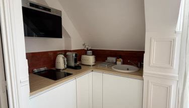 LV2 Au cœur de l'Avenue des Champs-Elysées Arc de Triomphe - Foto 3, stove