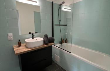 HYPER CENTRE à 80m du marché central, T2 très calme Rue du Minage - Foto 5