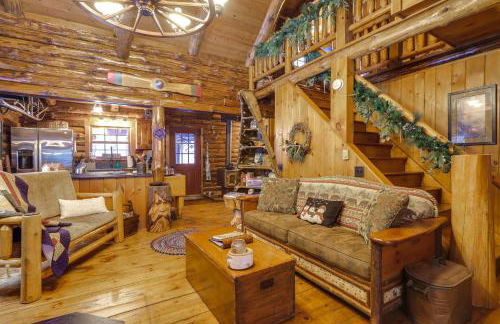 Lake and Beach Access at Lake Luzerne Cabin! - Foto 4