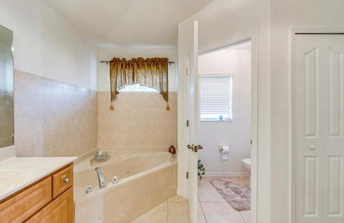 Port Charlotte Home about 3 Mi to Beach and Harbor! - Foto 15