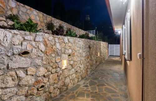 V&V Boutique Villa - Photo 67