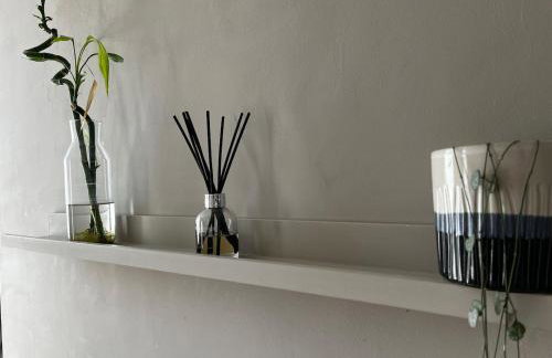 Two Bedroom Riverside Apartment in Rotherhithe Village - Foto 18