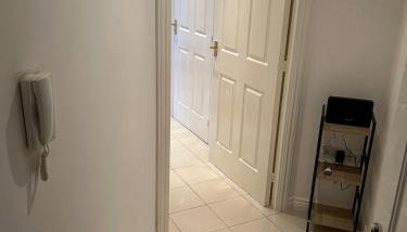 2 Bed 2 Bathroom Apartment central location - Foto 3