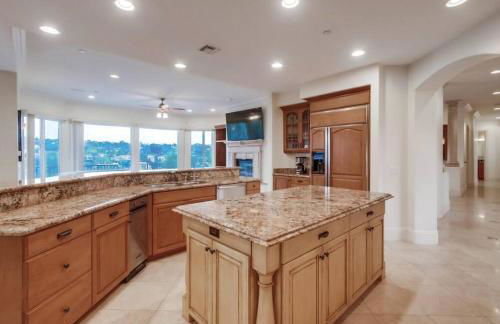 Villa Andalusia 6BR 5BA Luxury Jacuzzi Views and Games - Foto 79