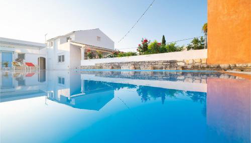 Villa Rastoni by Rastonivillas - Sunny Family Villa in the best part of Corfu! - Foto 3, sunbed