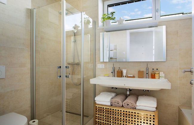 Beautiful Holiday Home With Sauna Near St Lambrecht Directly on the Slopes - Photo 12