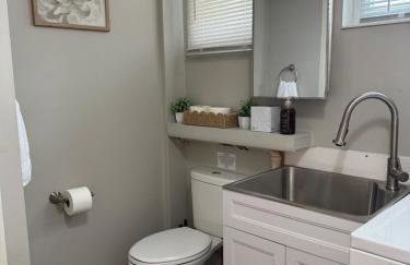 The Cozy Cottonwood Cottage- Clintonville 3BRM Ranch - Foto 17