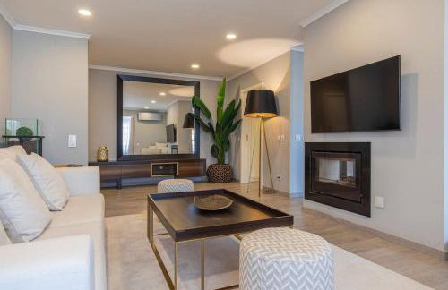 Seaview Luxury Apartment - Foto 18