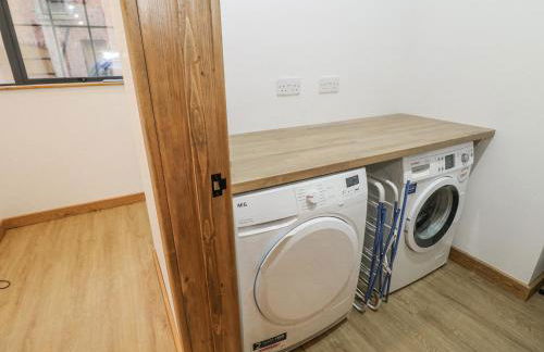 Courtyard View - Photo 12