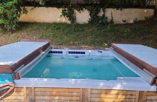 Westside Retreat w Yard, Grill, Hot Tub, Near Sofi Stadium, LAX, and the Beach - Foto 46