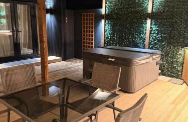 Rural Romantic Cabin-Hot Tub & Outdoor Kitchen - Foto 24
