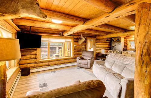 Fish and Hike Seeley Lake Cabin on 2 and Acres! - Foto 3