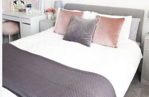 HABITACIÓN PRIVADA EN PISO a 10 minutos de Atocha - Foto 1