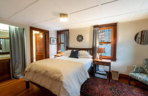 Berkshire Vacation Rentals: Centrally Located Historical Home - Foto 6