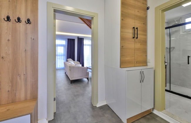 Tugce Apart - Photo 24