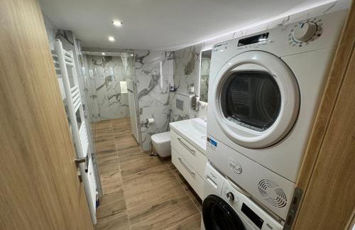 Modern Athens Suite - 160m from Metro - 3min Piraeus Port - 6 Guests - Foto 72