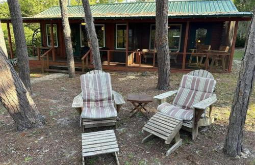 Rustic Vacation Rental with a Charming Dock in Ocala National Forest, Florida - Photo 44