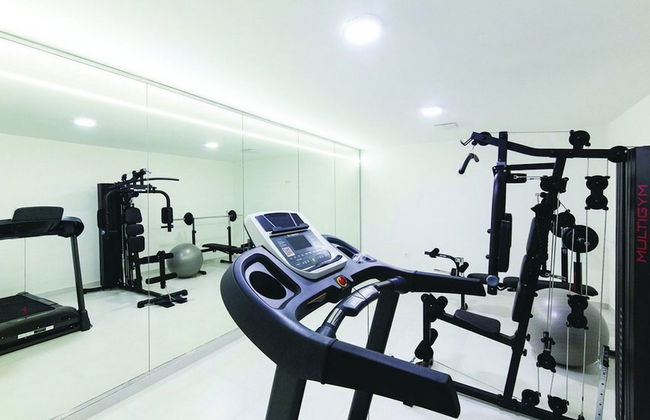 Modern Kastel Villa With Private Pool, Gym, and Large Outdoor Space - Foto 34