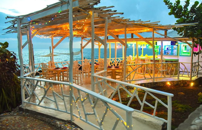 Somewhere West - Foto 45