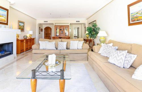 Los Monteros Palm Beach - sea & pool view - Foto 11