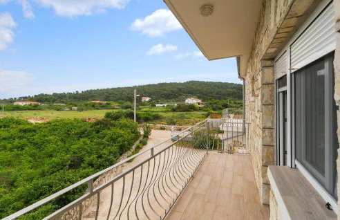 Stunning Apartment In Gornje Selo - Foto 7