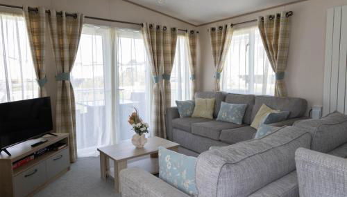 Hiba Luxury Lodge At Parkdean Cayton Bay Holiday Park - Foto 3