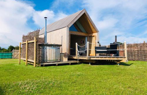 Lushna 1 Mezzanine at Lee Wick Farm Cottages & Glamping - Foto 3