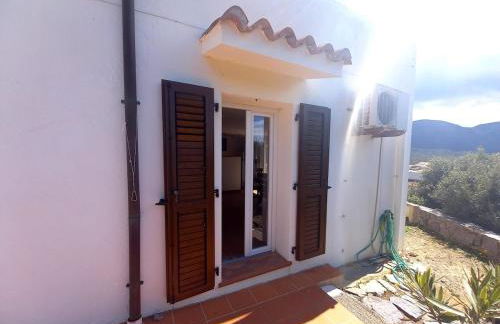 Quiet just a few steps from the sea - Foto 13