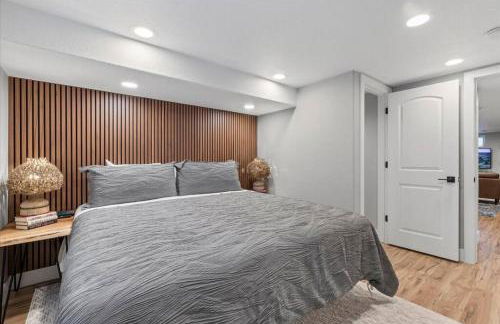 Whole House Relaxing Oasis by Fitzsimmons Campus - Photo 26