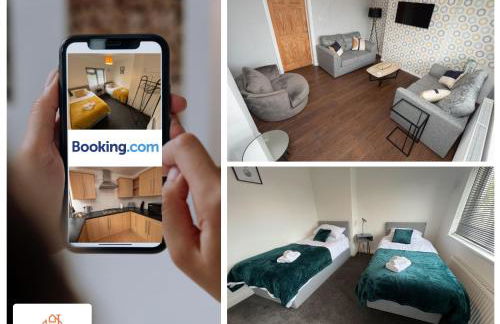 Large Home - Free Parking-WiFi By Hinkley Homes Short Lets & Serviced Accommodation - Foto 2