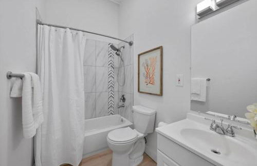 Cozy 1BR Near Zoo, UC, OTR, Downtown - Foto 13