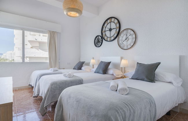 Skol Sea Views Apartments - Photo 13